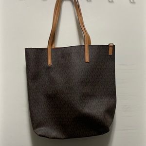 Michael Kors tote